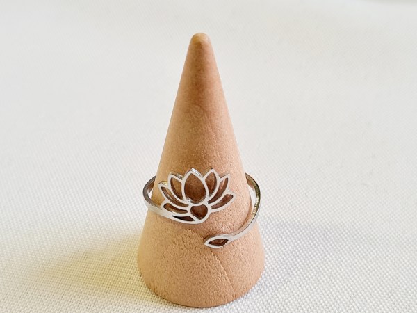 bague fleur de lotus acier inoxydable argentée